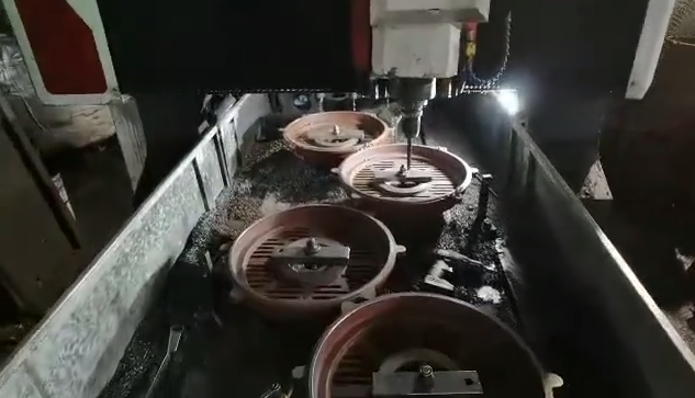 博斯曼數(shù)控鉆床1020型電機(jī)端蓋加工